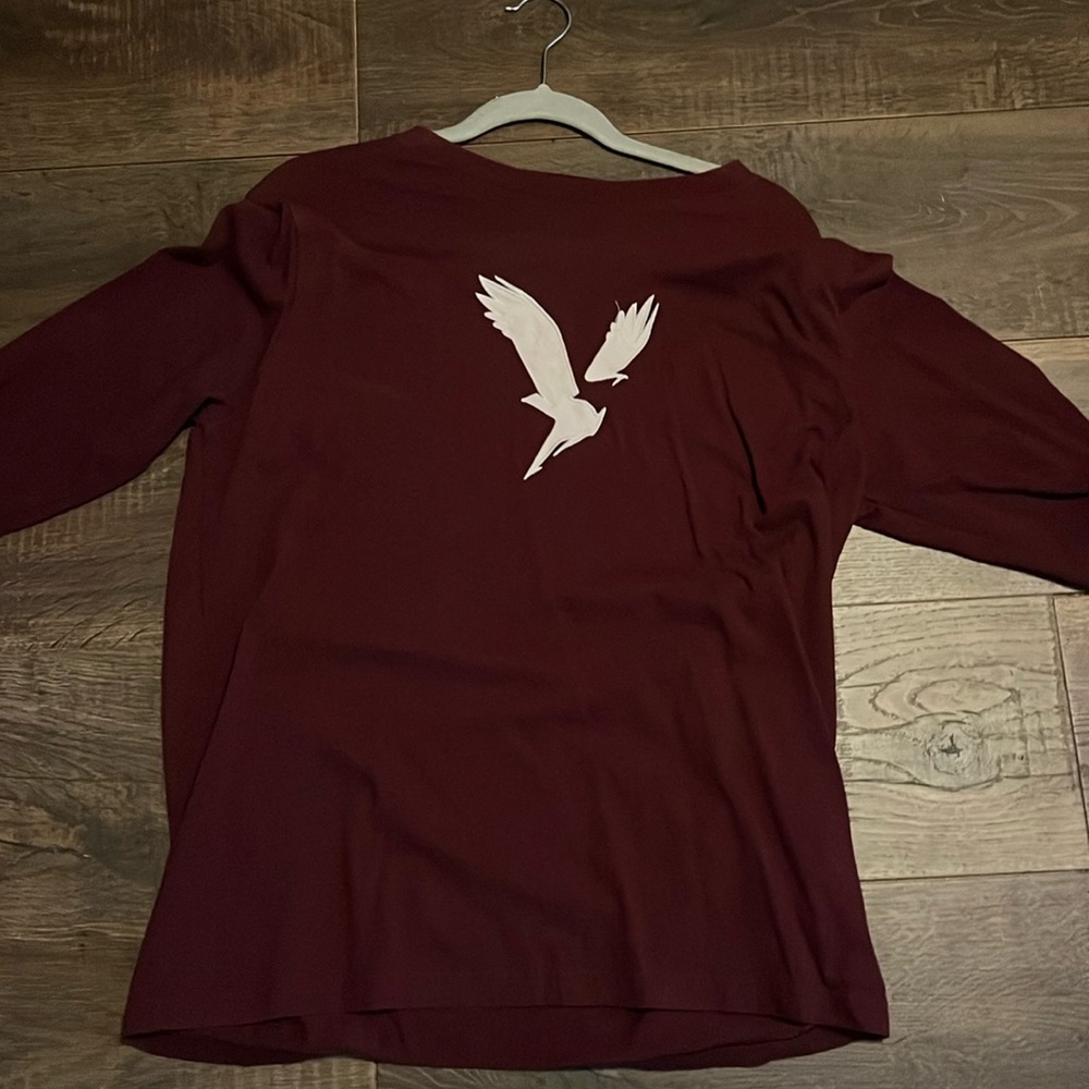 American Eagle Long Sleeve
